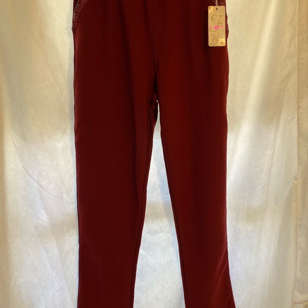 Women’s dress pants 👖